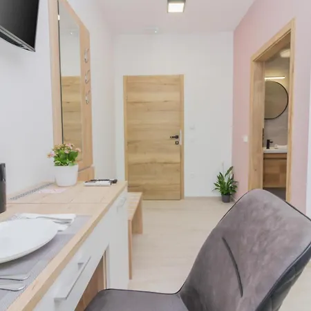 Apartment Zemunik