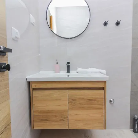Zemunik Apartment